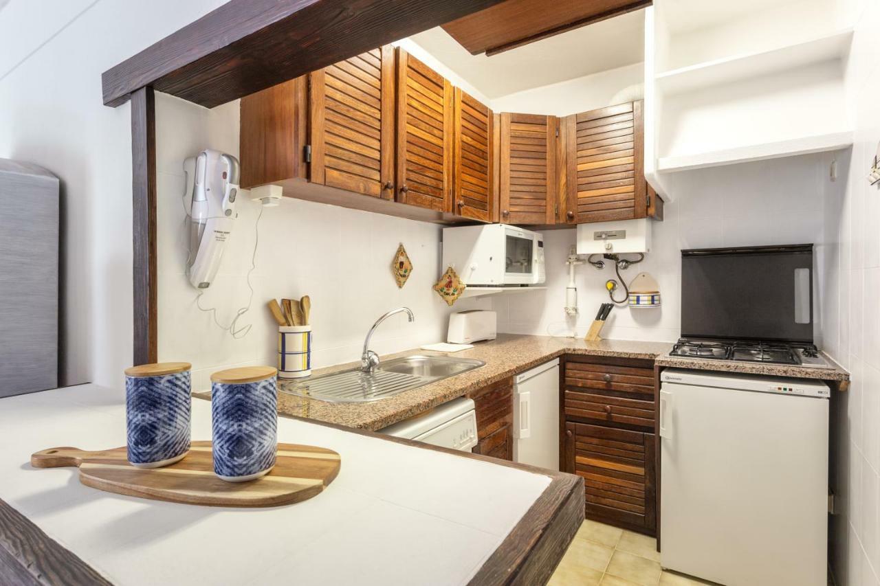 Lagos Apartment Ap Praia Dona Ana Exterior photo